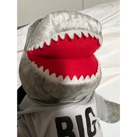 Build a Bear Shark puppet  w/ outfit - Picture 7 of 7